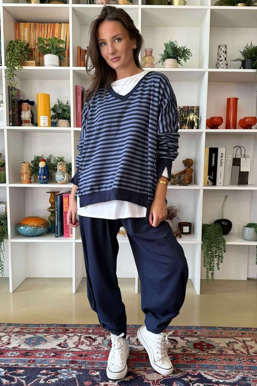 The Sunday Morning Stripe V Slouch Sweatshirt Navy Denim